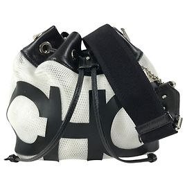 Bolsa Tiracolo Juno em Mesh com Logótipo Jimmy Choo Preto Branco