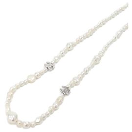 Collar de perlas blancas Chanel Blanco