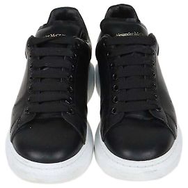 Alexander Wang Sneakers Oversized in pelle nera Alexander McQueen Nero