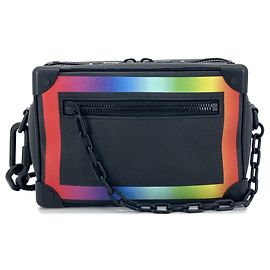 Borsa a tracolla Louis Vuitton Taiga Rainbow Soft Trunk Nera Nero