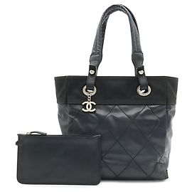 Saco Chanel Paris Biarritz Tote PM Preto