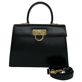 Bolso Salvatore Ferragamo de piel de becerro negra Negro
