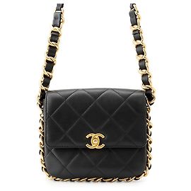 Borsa a tracolla Chanel Matelassé Small in pelle d'agnello nera Nero