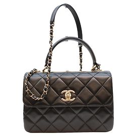 Borsa a tracolla Chanel Trendy CC Small in pelle di agnello nera Nero