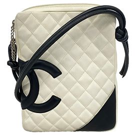 Bolsa de Ombro Chanel Cambon em Pele de Cordeiro em Preto e Branco Preto Branco