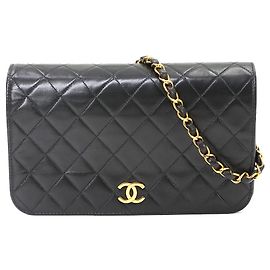 Borsa a tracolla con catena Chanel Matelassé Nero