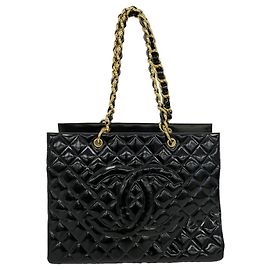 Chanel Shopper-Bag aus schwarzem Lackleder Schwarz