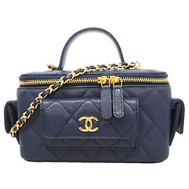 Chanel Matelassé Schultertasche mit Kette Blau