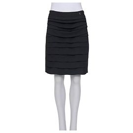 NWOT CHANEL Black Pleated Skirt - Timeless Tailored Fit, FR 40 L Pre-owned Other