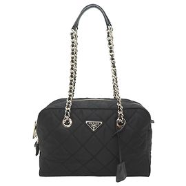 Borsa Tote Prada trapuntata con catena Nero