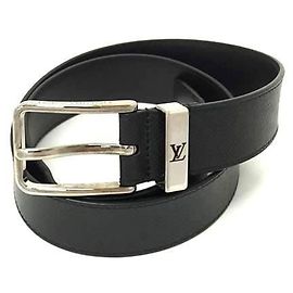 Cinto Louis Vuitton Taiga Preto