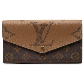 Carteira Longa Louis Vuitton Sarah Monogram Reverse Giant castanha Marrom