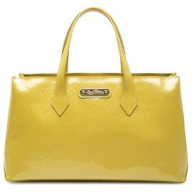 Louis Vuitton Yellow Monogram Vernis Wilshire PM Giallo