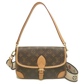 Louis Vuitton Monogram Diane Shoulder Bag Brown