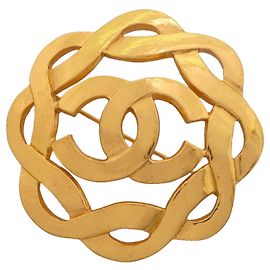 Broche Chanel plaquée or Doré