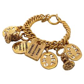 Chanel vergoldetes Armband mit Anhängern Golden