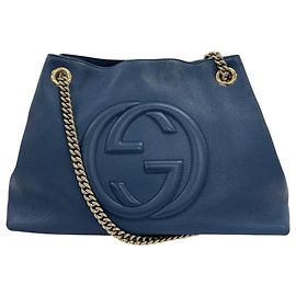 Bolsa de Ombro Gucci Soho com Corrente e G Entrelaçados Azul