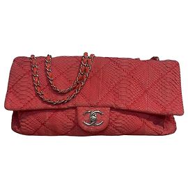 Bolso Chanel python rojo Roja