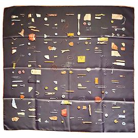 Hermès Lenço de seda "In The Pocket" 90cm Cinza antracite