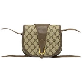 Bolsa de Ombro em Couro Gucci Vintage com Padrão GG Marrom