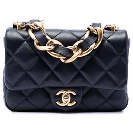 Chanel Blue Small Quilted Lambskin Funky Town Flap Azul Azul marinho