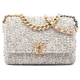 Chanel Brown Medium Tweed 19 Flap Castaño Beige