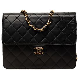 Chanel Black Small CC Quilted Lambskin Single Flap Schwarz