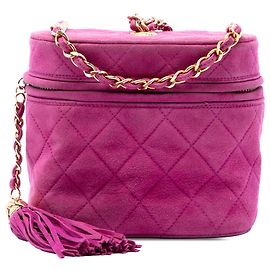 Sac Vanity Chanel en daim matelassé violet avec pompon Autre Violet
