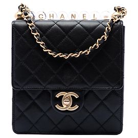 Chanel Black Small Quilted Lambskin Chic Pearls Flap Noir