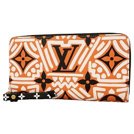 Carteira Louis Vuitton LV Crafty Zippy Cru