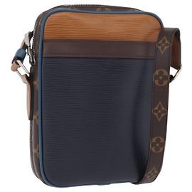 LOUIS VUITTON Epi Danube PM NM Patchwork Collection Navy M51459 Auth ep16346SAM Azul marinho