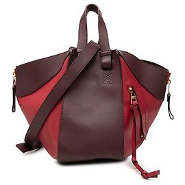 LOEWE Hammock Small Bicolor Satchel Tasche aus Kalbsleder Rot Rot
