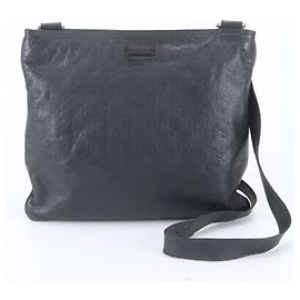 Gucci Guccissima Leather Shoulder Bag Black
