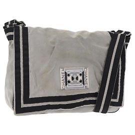 CHANEL Chanel Sports Messenger Bag Nylon Silver CC Auth bs37405 Argento