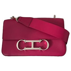 Carolina Herrera CH Pink Leather Handtasche Pink