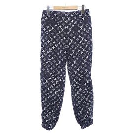Pantaloni jogging Louis Vuitton Monogram effetto stencil Nero