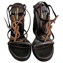 Autre Marque Saint Laurent Cassandra Sandali con Tacco Nero