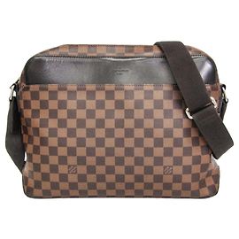 Louis Vuitton Damier Jake Messenger Bag Brown Damier ebene