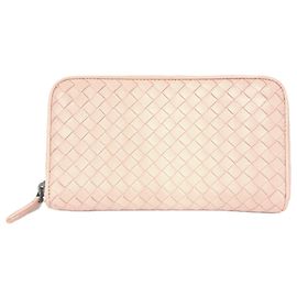 Cartera larga Bottega Veneta Intrecciato de piel de cordero rosa Rosa