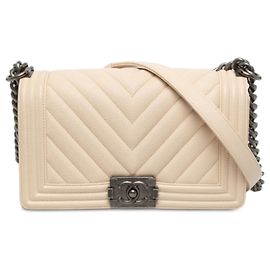 Chanel Brown Old Medium Chevron Caviar Boy Flap Braun Beige