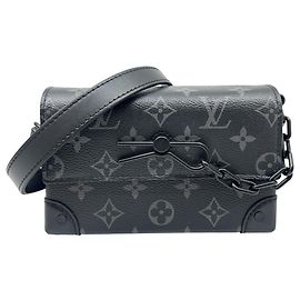Louis Vuitton Monogram Eclipse Steamer Wearable Wallet Nero Monogramma