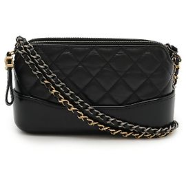Borsa a tracolla con catena Chanel Gabrielle Matelassé Nero