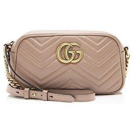 Bolsa Small Camera GG Marmont em couro matelassé Gucci Marrom Bege