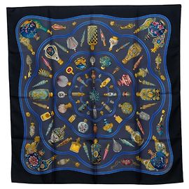 Hermès Hermes Carre 90 Quimporte le flacon Schal Schwarz Mehrfarben