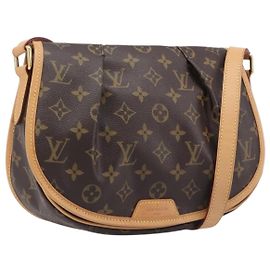 LOUIS VUITTON Monogram Menilmontant PM Shoulder Bag M40474 LV Auth 207347SAV Monograma
