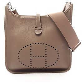 Hermès Bolsa de Ombro Hermes Evelyne 3 Trois PM Marrom Taupe