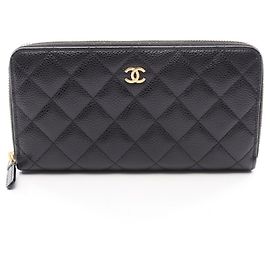 Portafoglio lungo Chanel Matelassé in pelle caviale nera Nero