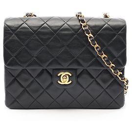 Bolsa de Ombro Chanel Mini Matelassé 20 Preto