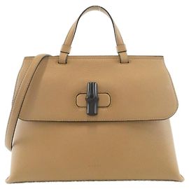 Gucci Handtasche aus beigem Leder Beige