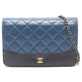 Bolsa Chanel Matelassé em couro preto e azul marinho Preto Azul marinho